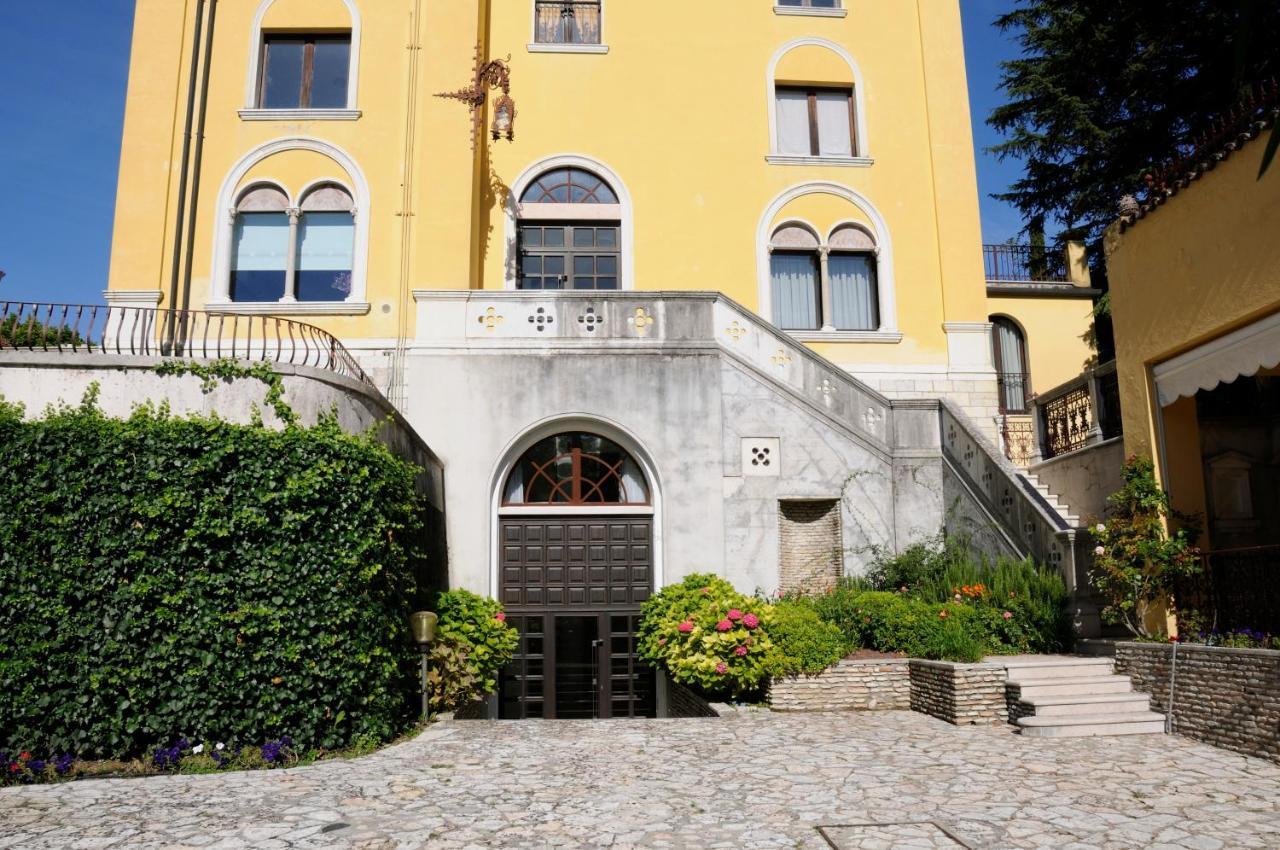 Villa Maria Callas סירמיונה מראה חיצוני תמונה