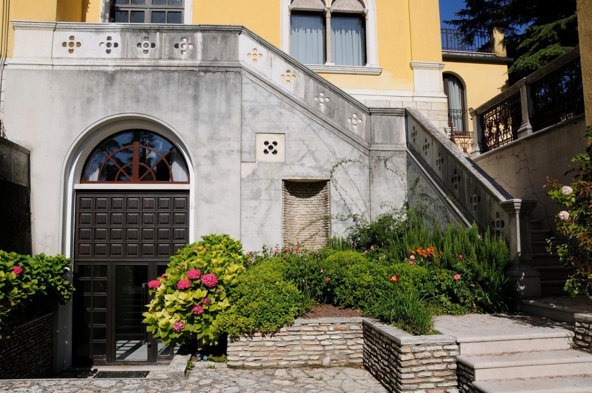 Villa Maria Callas סירמיונה מראה חיצוני תמונה